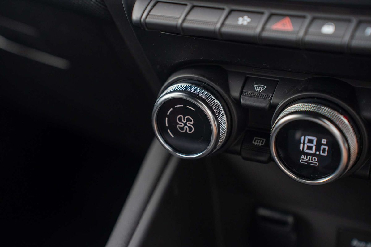 2022 Renault Captur R.S. Line XJB