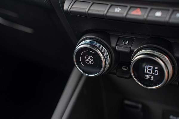 2022 Renault Captur R.S. Line XJB