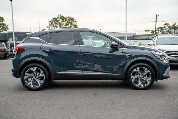 2022 Renault Captur R.S. Line XJB