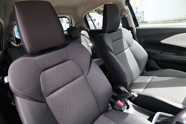 2024 Suzuki Swift Hybrid Plus UZ