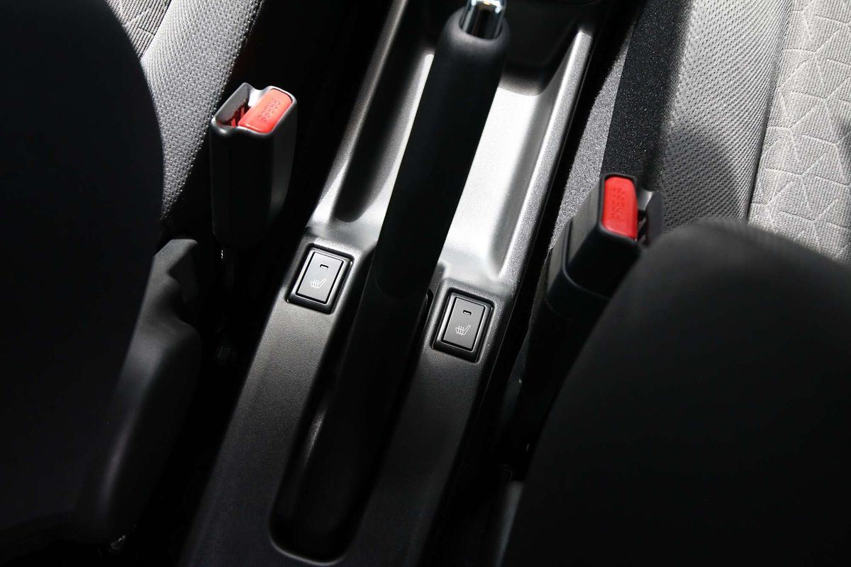 2024 Suzuki Swift Hybrid Plus UZ