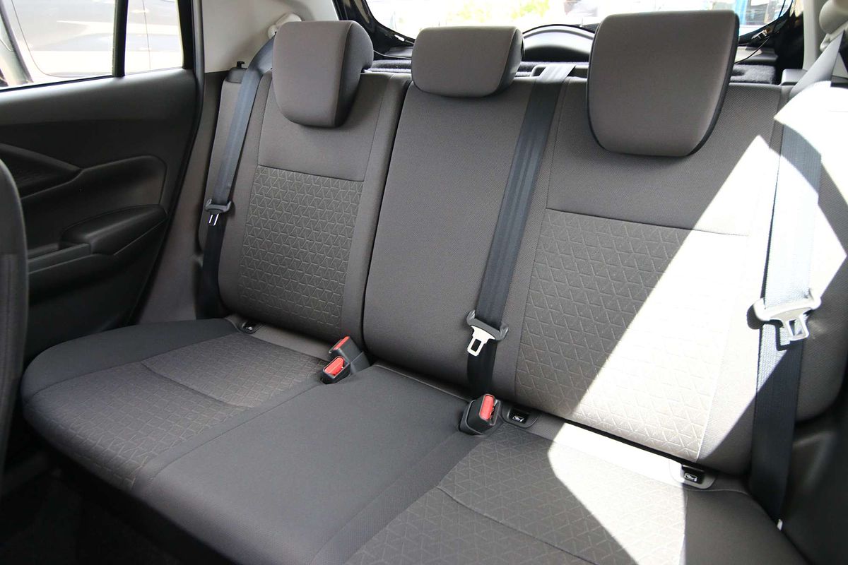 2024 Suzuki Swift Hybrid Plus UZ