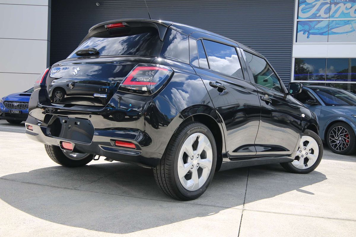 2024 Suzuki Swift Hybrid Plus UZ