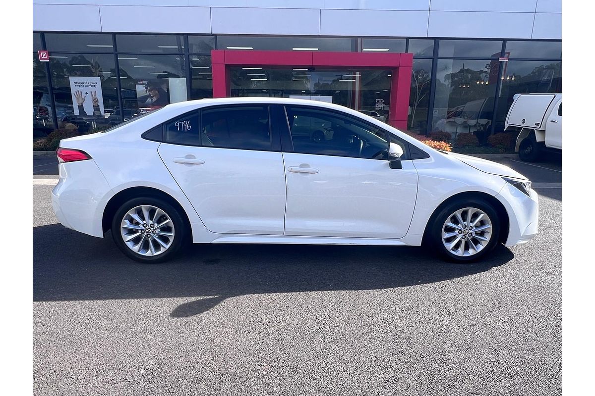 2020 Toyota Corolla Ascent Sport MZEA12R