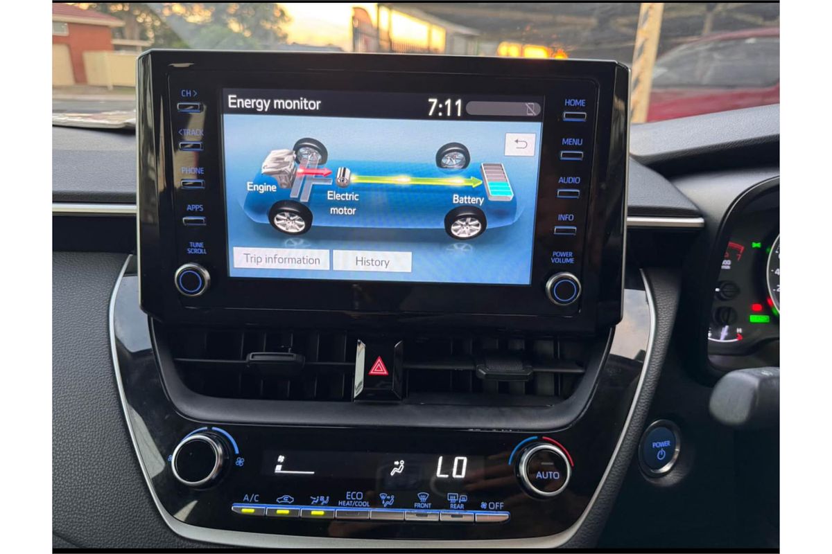 2021 Toyota COROLLA ASCENT SPORT HYBRID ZWE211R