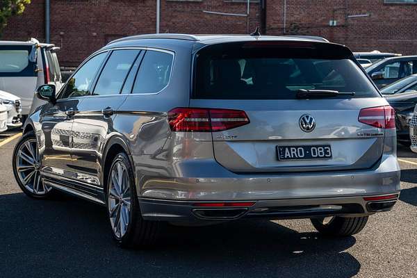 2018 Volkswagen Passat 206TSI R-Line B8