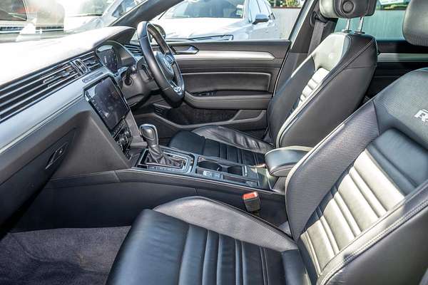 2018 Volkswagen Passat 206TSI R-Line B8