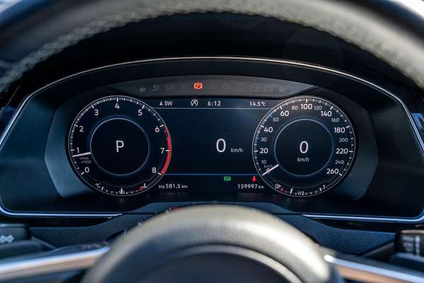 2018 Volkswagen Passat 206TSI R-Line B8