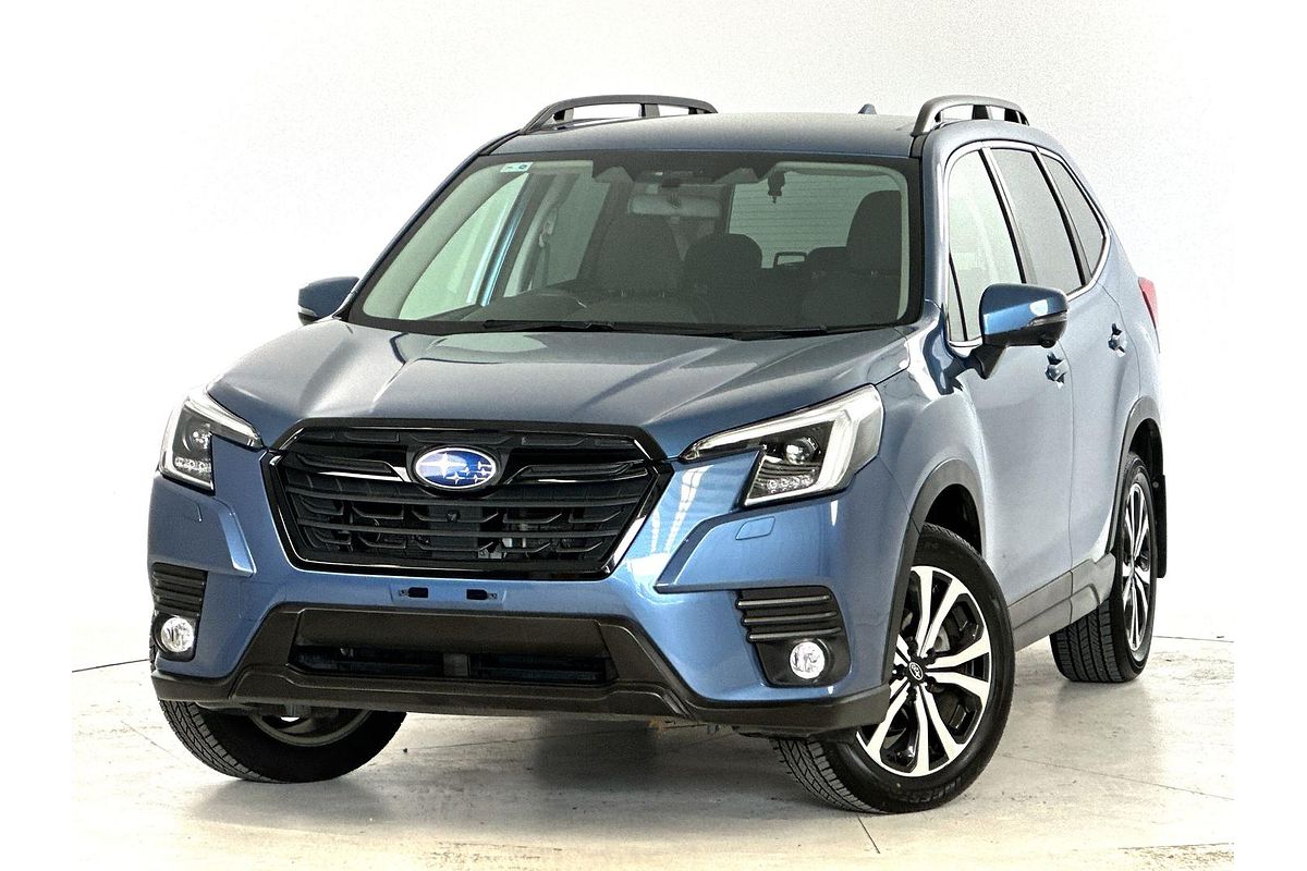 2022 Subaru Forester 2.5i Premium S5