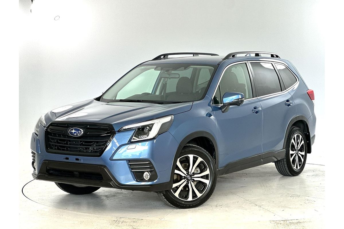 2022 Subaru Forester 2.5i Premium S5
