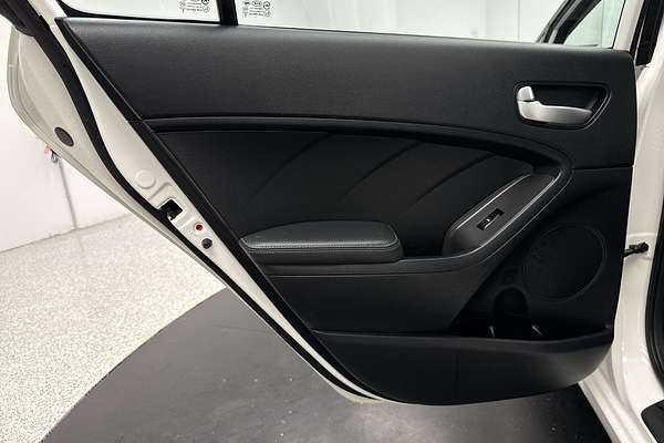 2018 Kia Cerato S YD