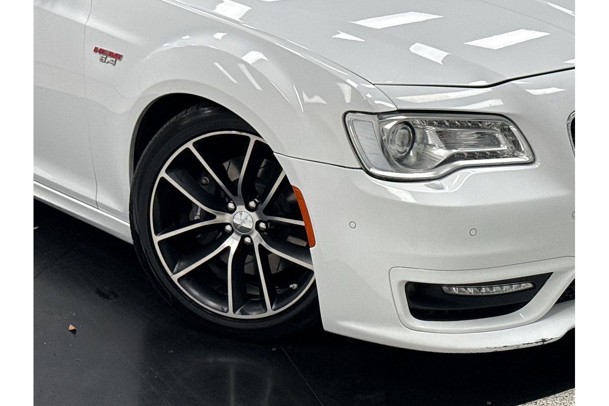 2020 Chrysler 300 SRT Core LX