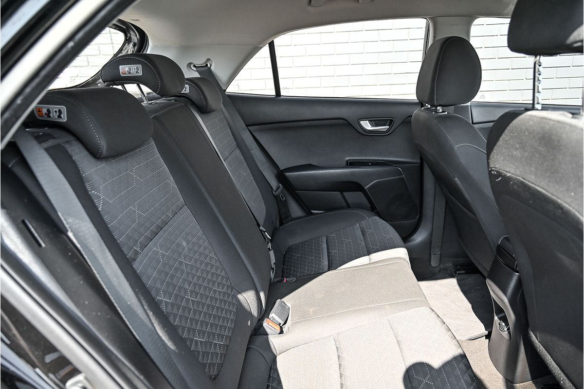 2017 Kia Rio S YB