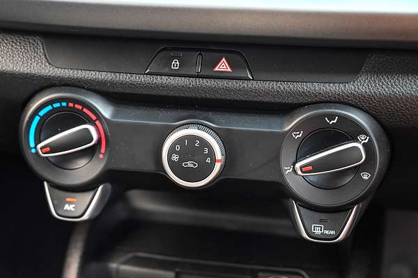 2017 Kia Rio S YB