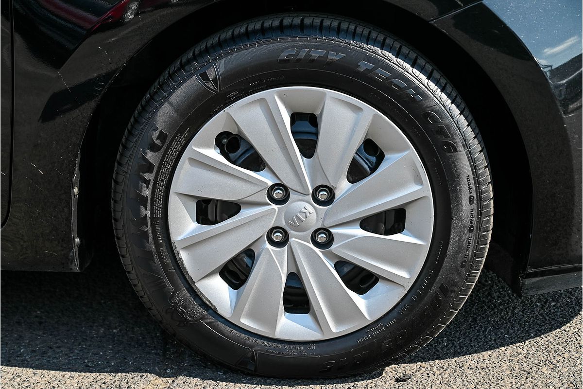 2017 Kia Rio S YB