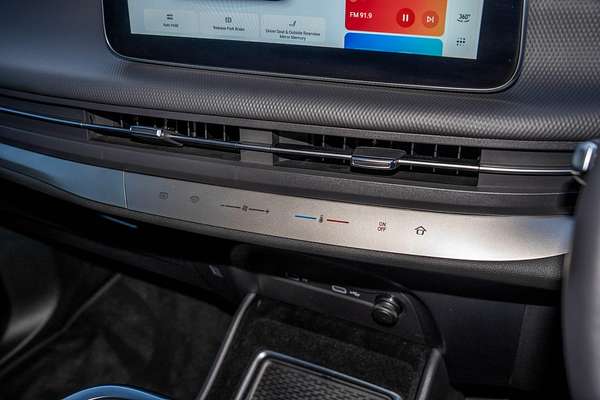 2023 LDV MIFA Luxe