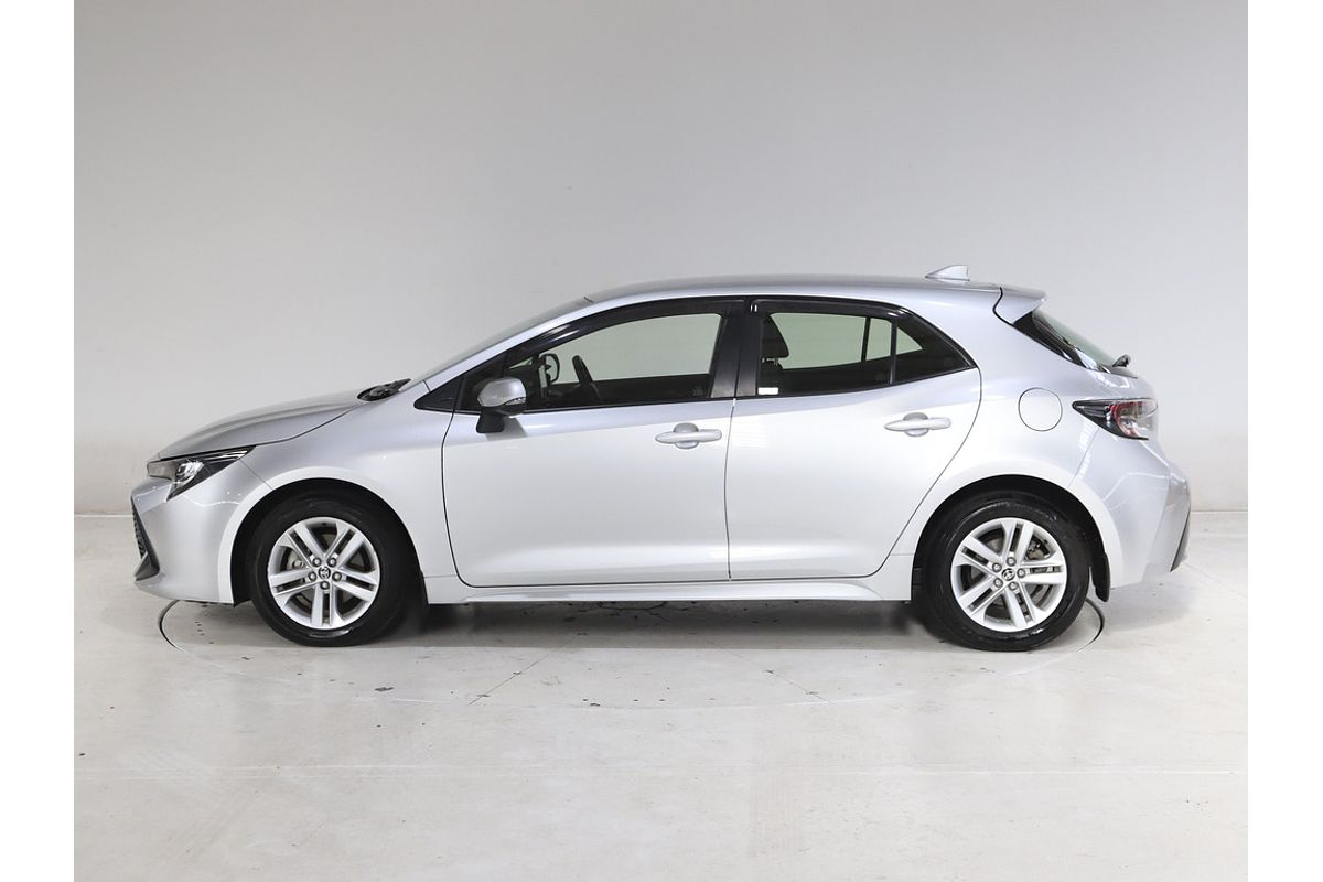 Corolla Hatch Ascent Sport 2.0L Petrol Auto CVT 5 Door 