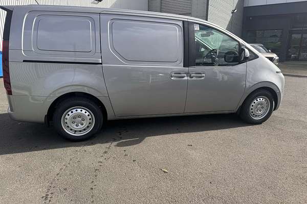 2024 Hyundai STARIA LOAD US4.V3