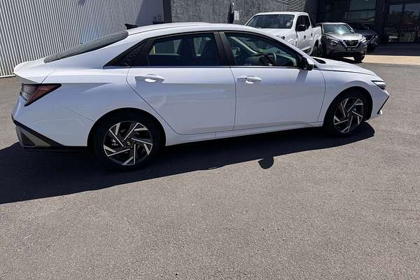 2024 Hyundai i30 Premium CN7.V2