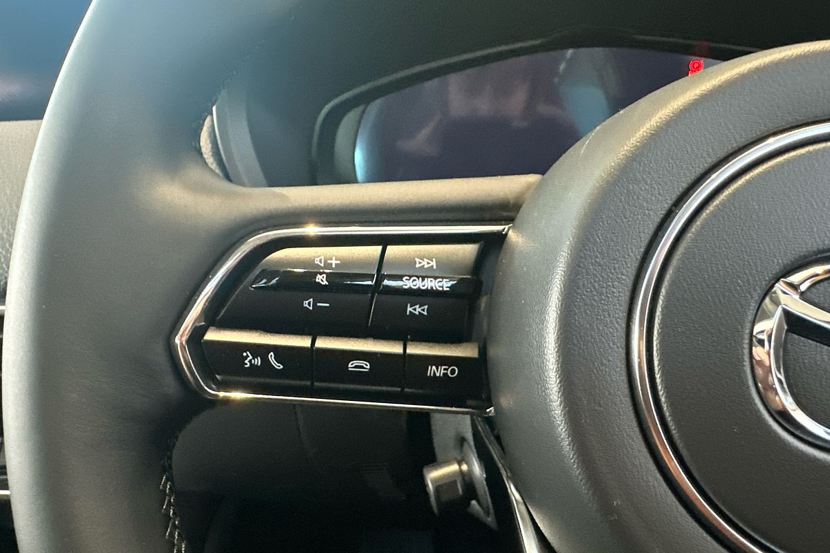 2025 Mazda CX-70 G50e GT KJ