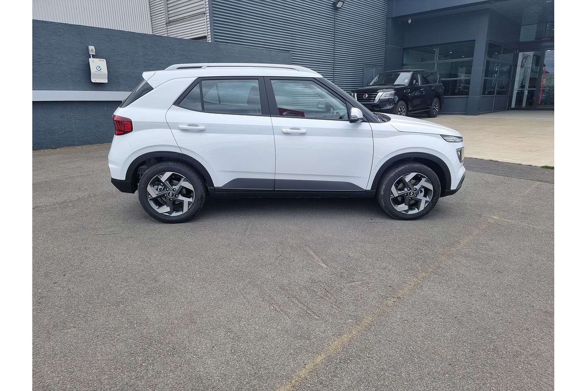 2025 Hyundai Venue Active QX.V5