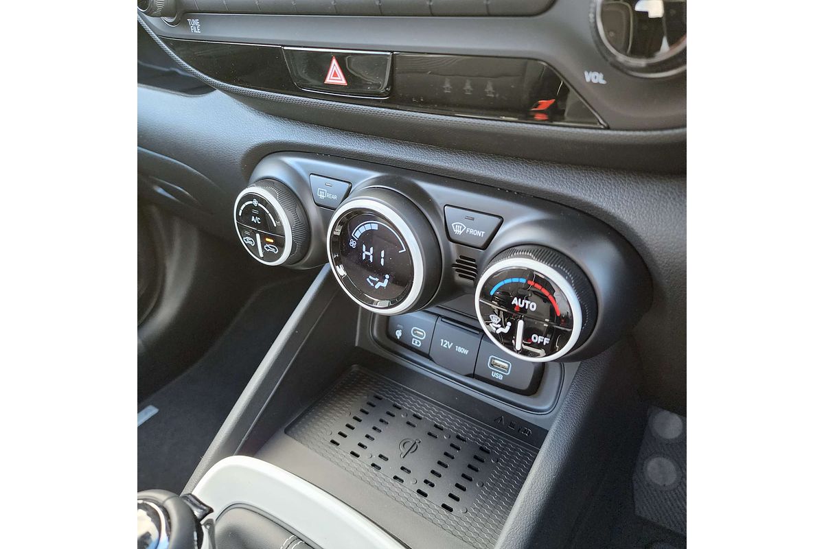2025 Hyundai Venue Elite QX.V5