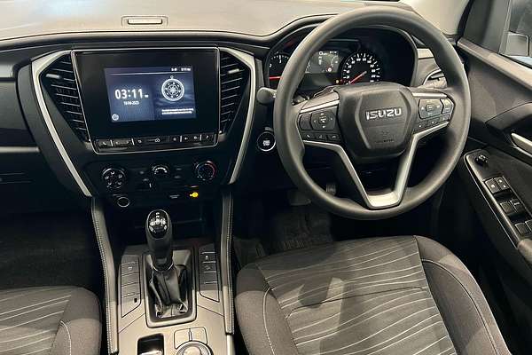 2024 Isuzu MU-X LS-M
