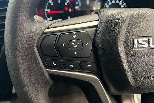 2024 Isuzu MU-X LS-M
