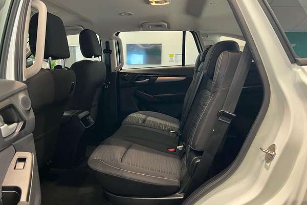 2024 Isuzu MU-X LS-M