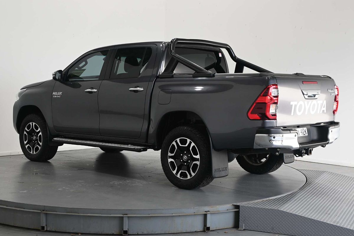 2022 Toyota Hilux SR5 GUN126R 4X4