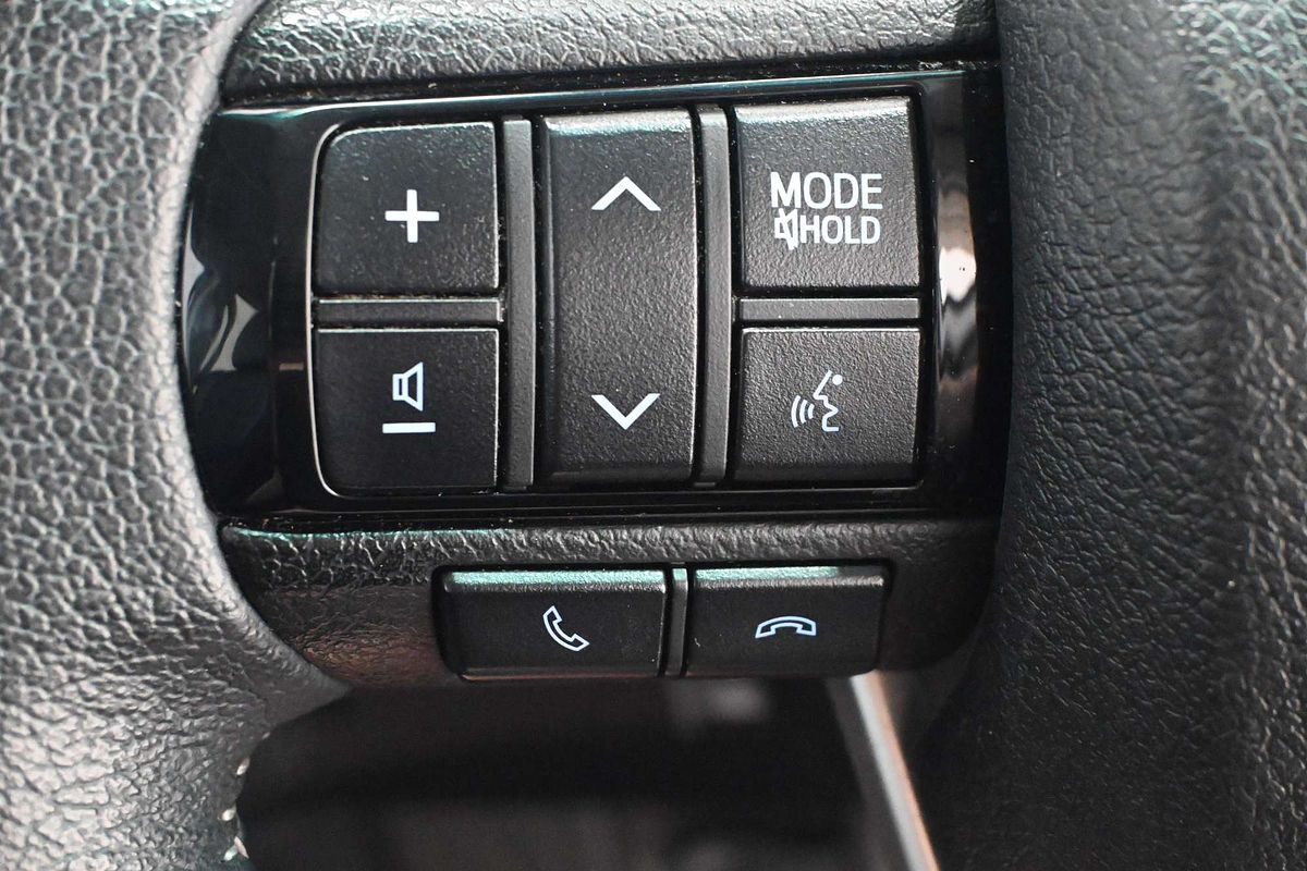 2022 Toyota Hilux SR5 GUN126R 4X4