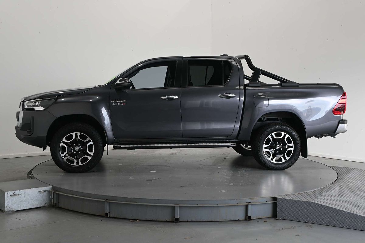2022 Toyota Hilux SR5 GUN126R 4X4