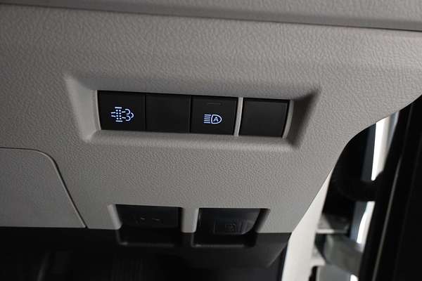 2024 Toyota Hiace GDH300R