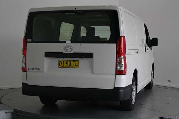2024 Toyota Hiace GDH300R