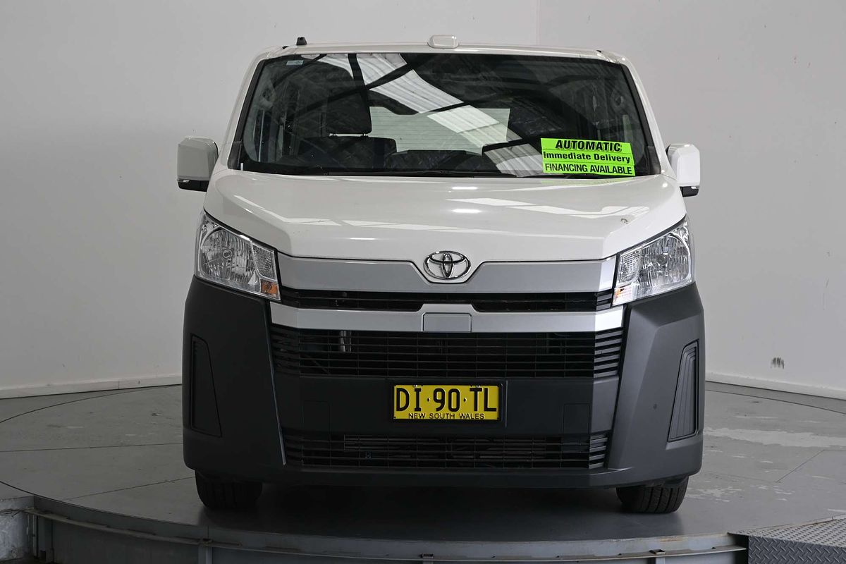 2024 Toyota Hiace GDH300R
