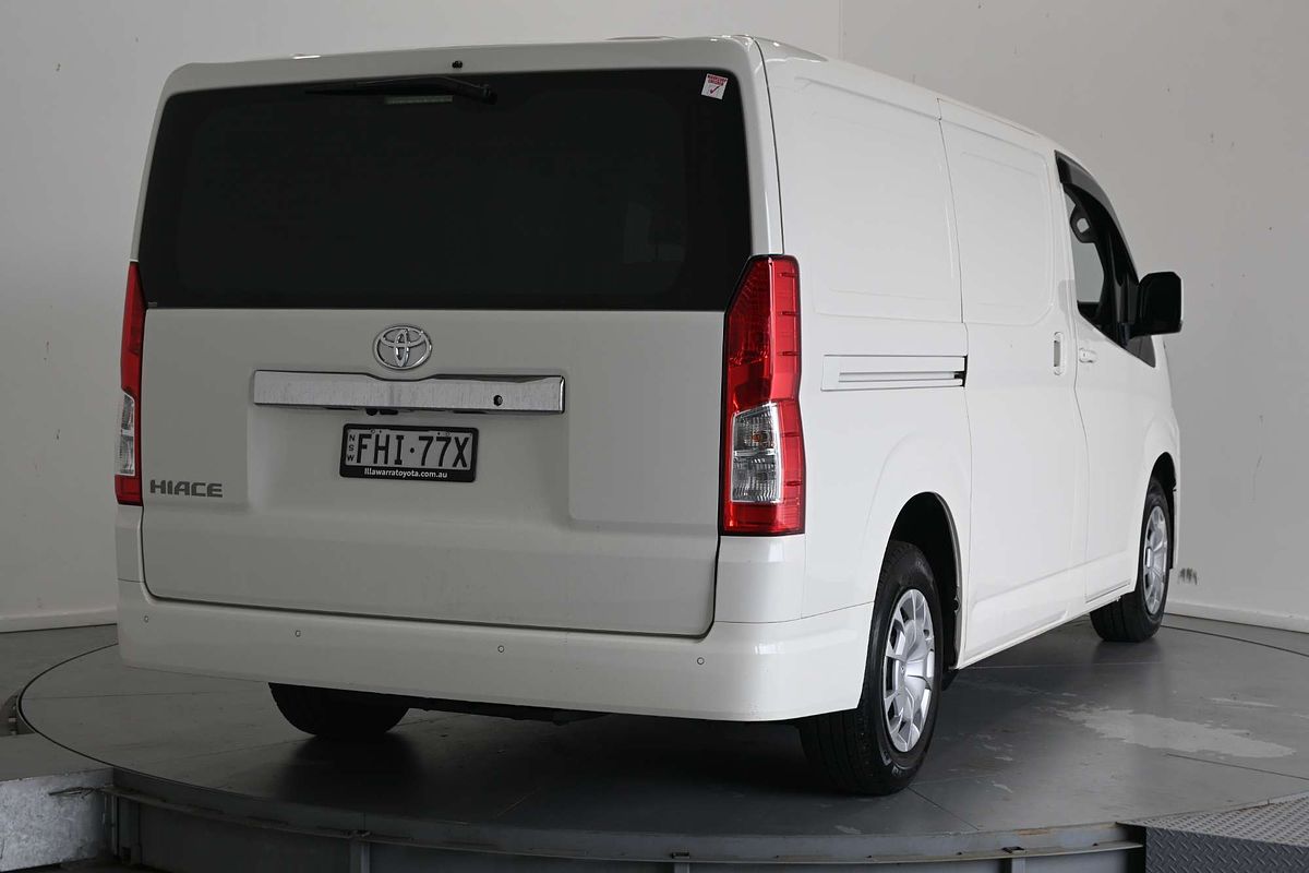 2024 Toyota Hiace GDH300R LWB