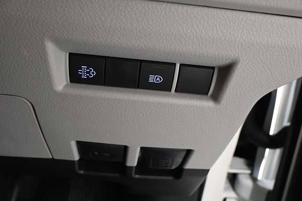 2024 Toyota Hiace GDH300R LWB