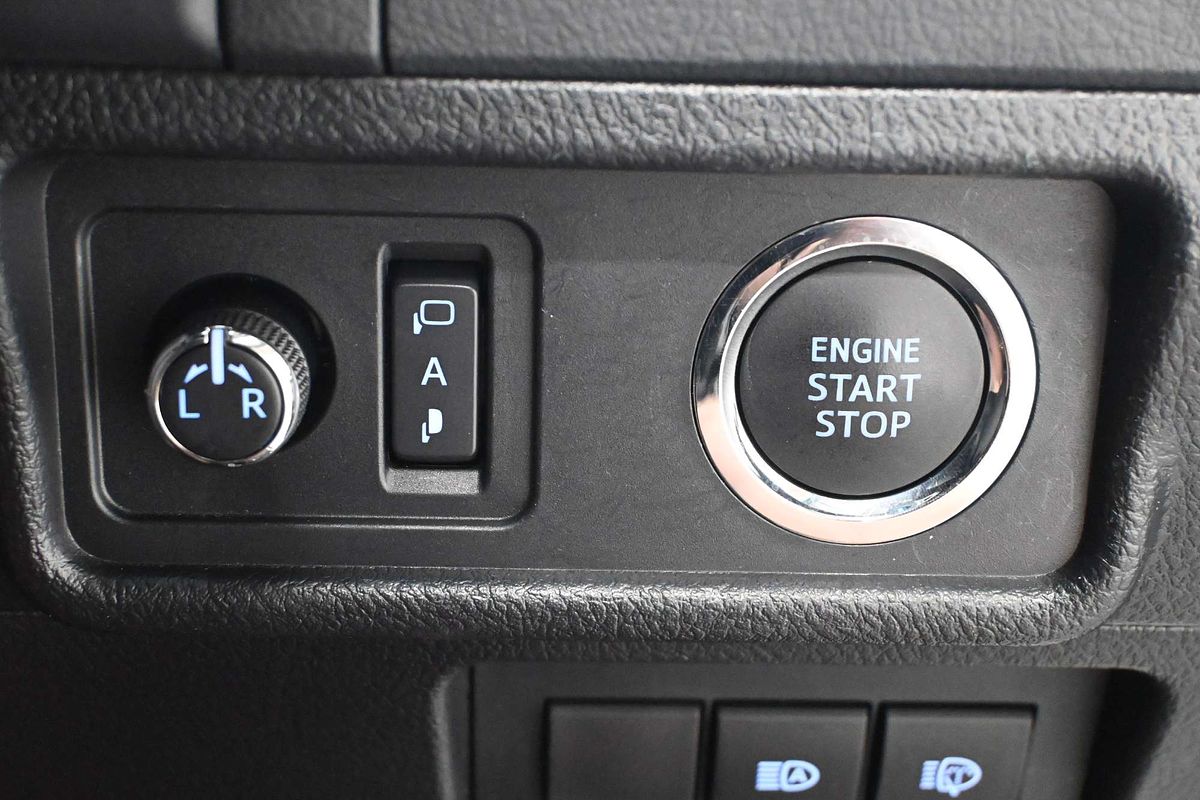 2023 Toyota Landcruiser Prado VX GDJ150R