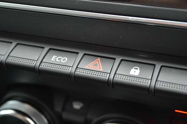 2022 Renault Captur Zen XJB