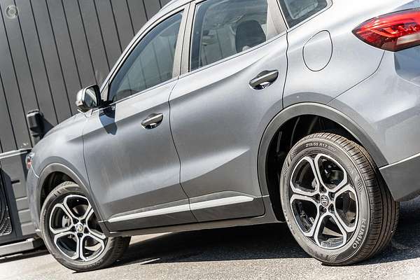 2025 MG ZS Essence ZS32