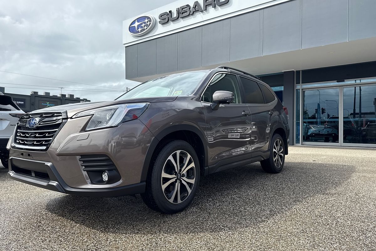 2024 Subaru Forester 2.5i Premium S5
