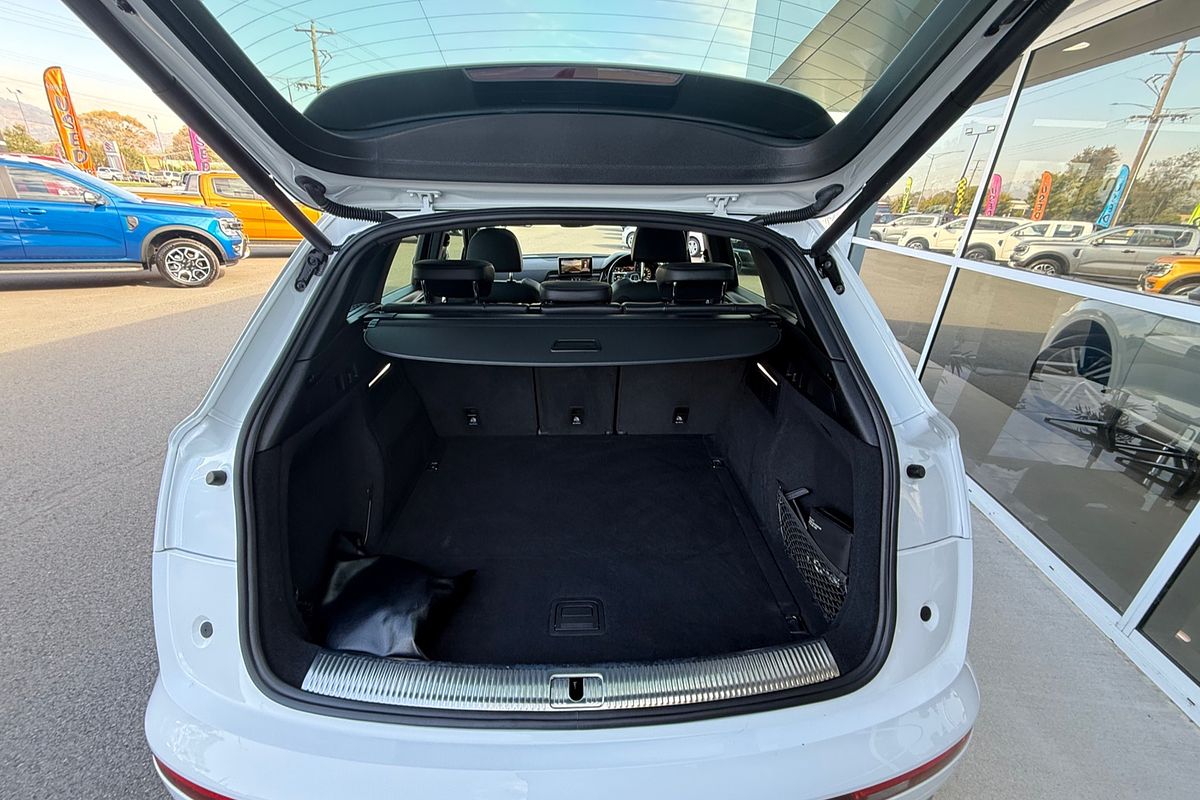 2020 Audi Q5 40 TDI sport FY