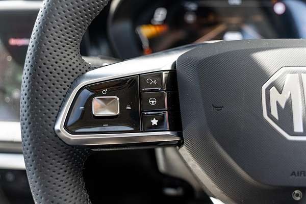 2025 MG ZS Essence ZS32