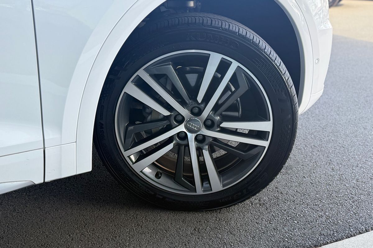 2020 Audi Q5 40 TDI sport FY