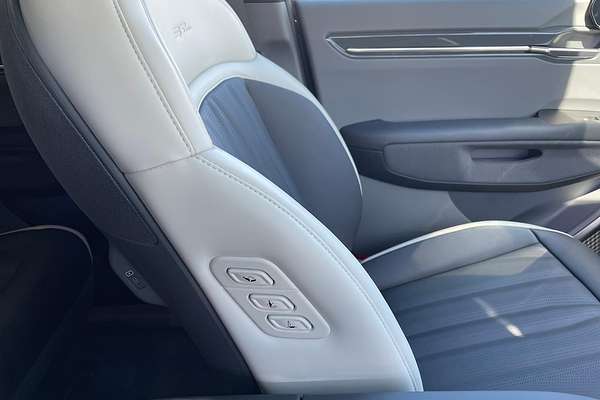 2024 Kia EV9 GT-Line MV