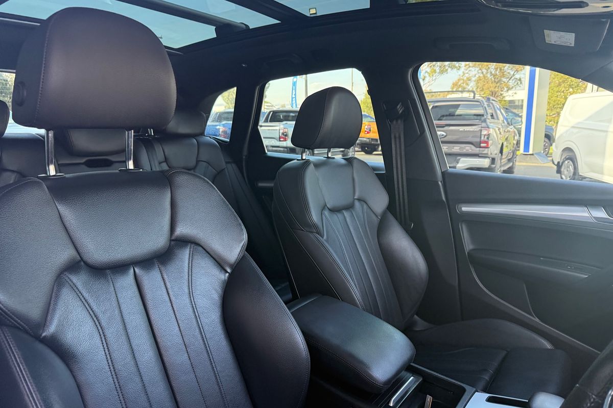 2020 Audi Q5 40 TDI sport FY