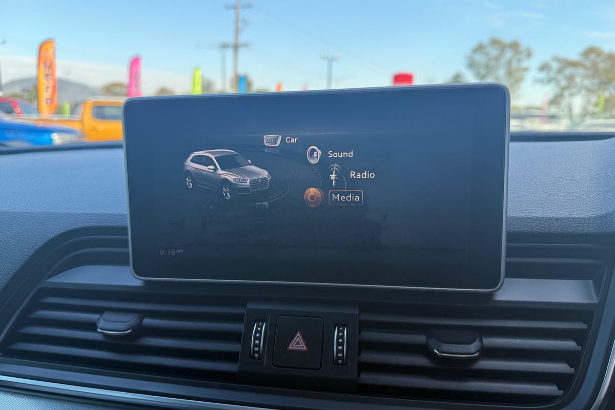 2020 Audi Q5 40 TDI sport FY