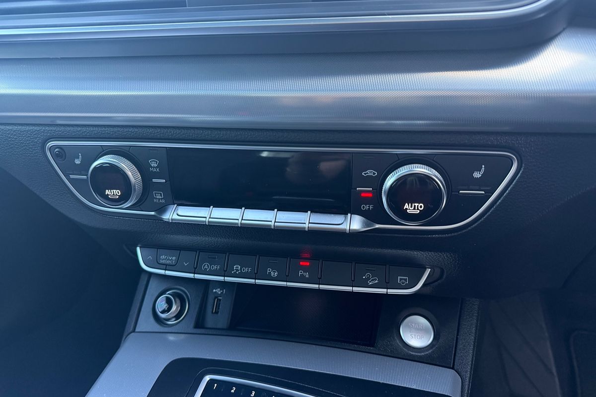 2020 Audi Q5 40 TDI sport FY