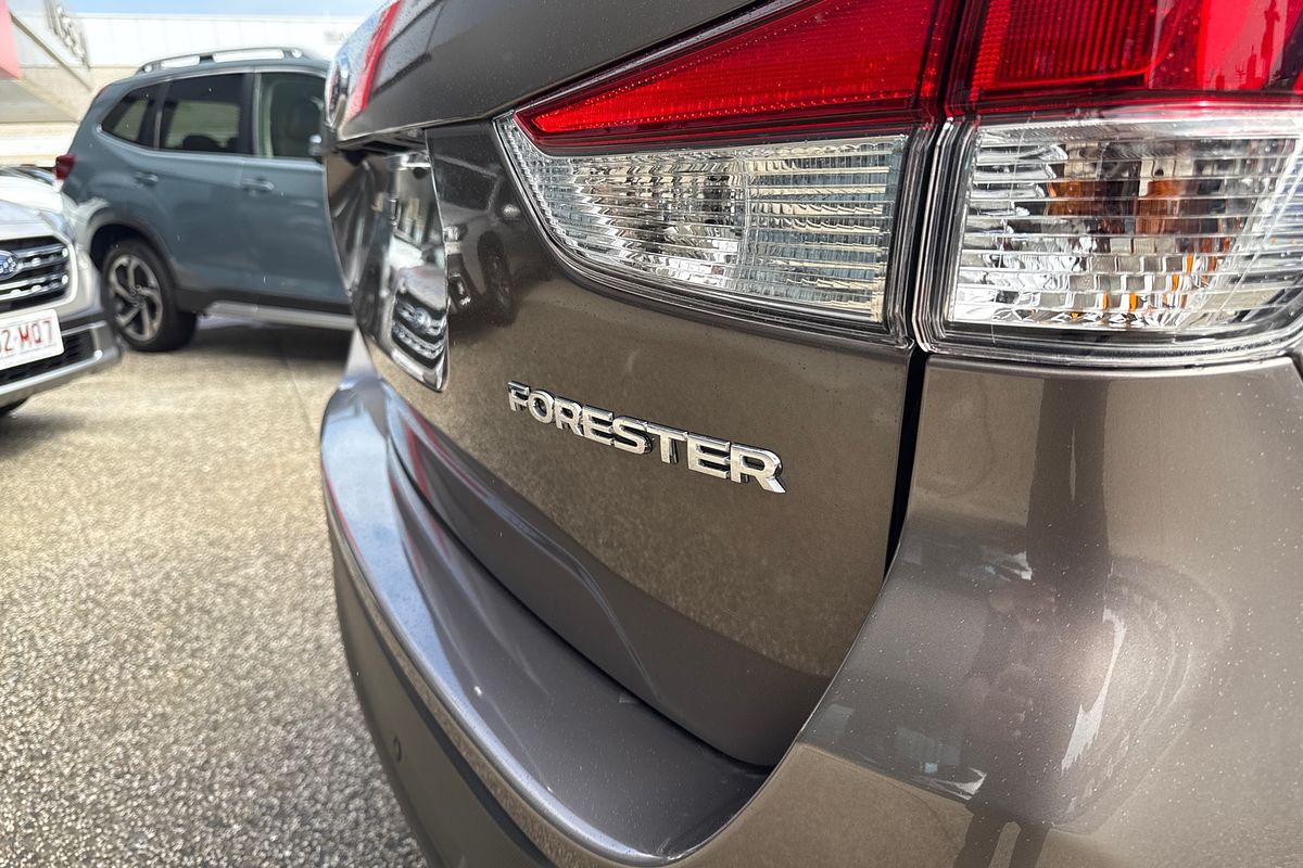 2024 Subaru Forester 2.5i Premium S5