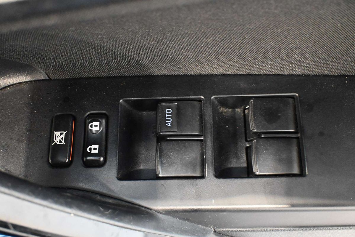 2017 Toyota Corolla Ascent Sport ZRE182R